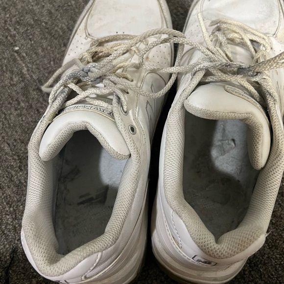 New Balance White Leather Lace Up Sneakers Size 11 US - Picture 5 of 6